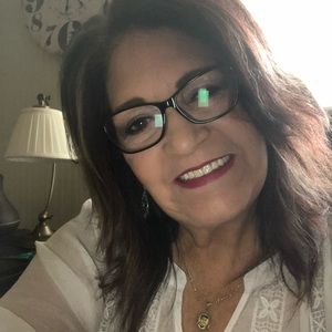 Meet your Posher, Melvina